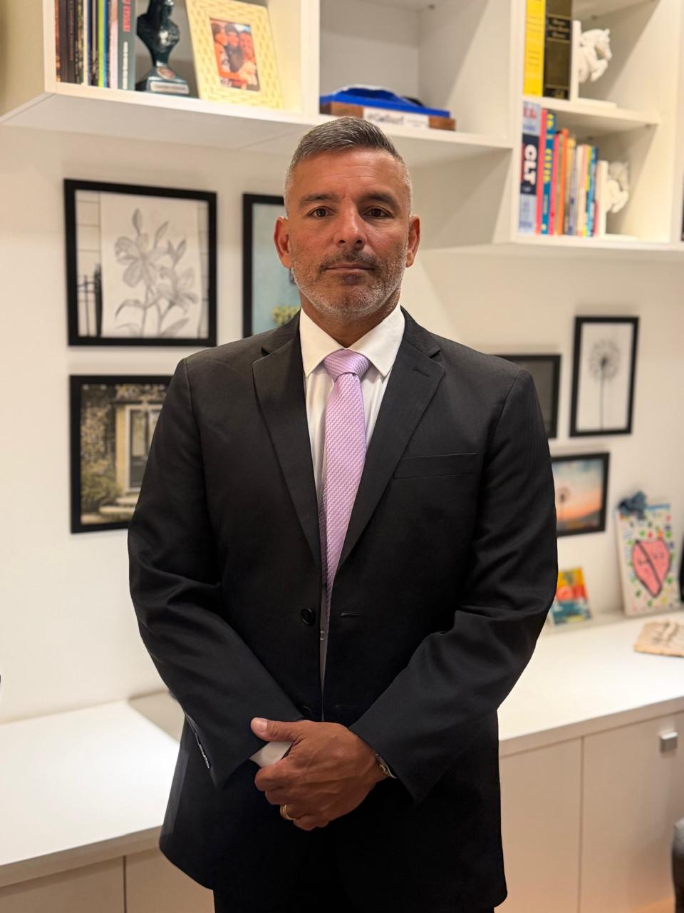 Dr. Marcelo Gonçalves Lemos